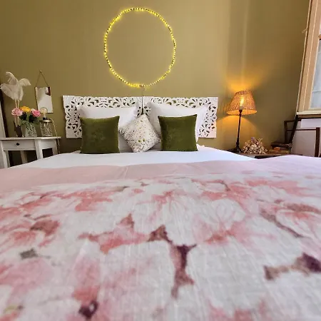 -parking Privé -le Valentin -coeur Historique -la Clef De