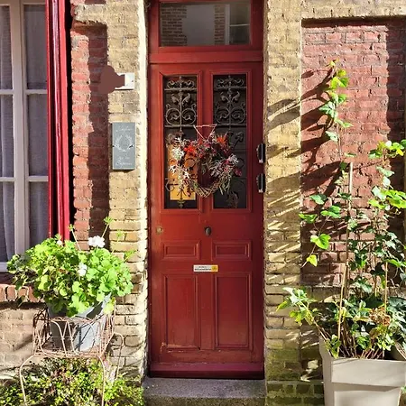 -parking Privé -le Valentin -coeur Historique -la Clef De Honfleur