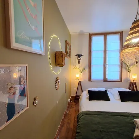 Parking Prive -le Valentin -coeur Historique -la Clef De * 옹플뢰르