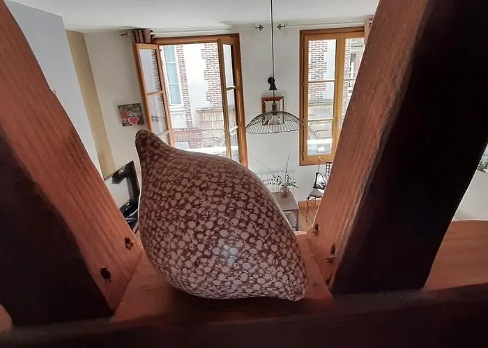 Parking Prive -le Valentin -coeur Historique -la Clef De 옹플뢰르