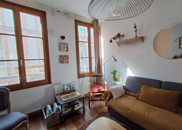 아파트 Parking Prive -le Valentin -coeur Historique -la Clef De