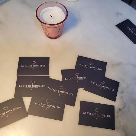 Parking Prive -le Valentin -coeur Historique -la Clef De * Honfleur