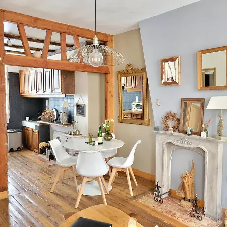 Appartement Parking Prive -le Valentin -coeur Historique -la Clef De *