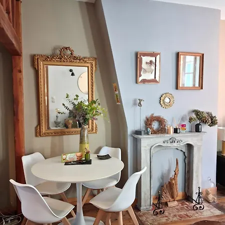 Parking Prive -le Valentin -coeur Historique -la Clef De Lejlighed *